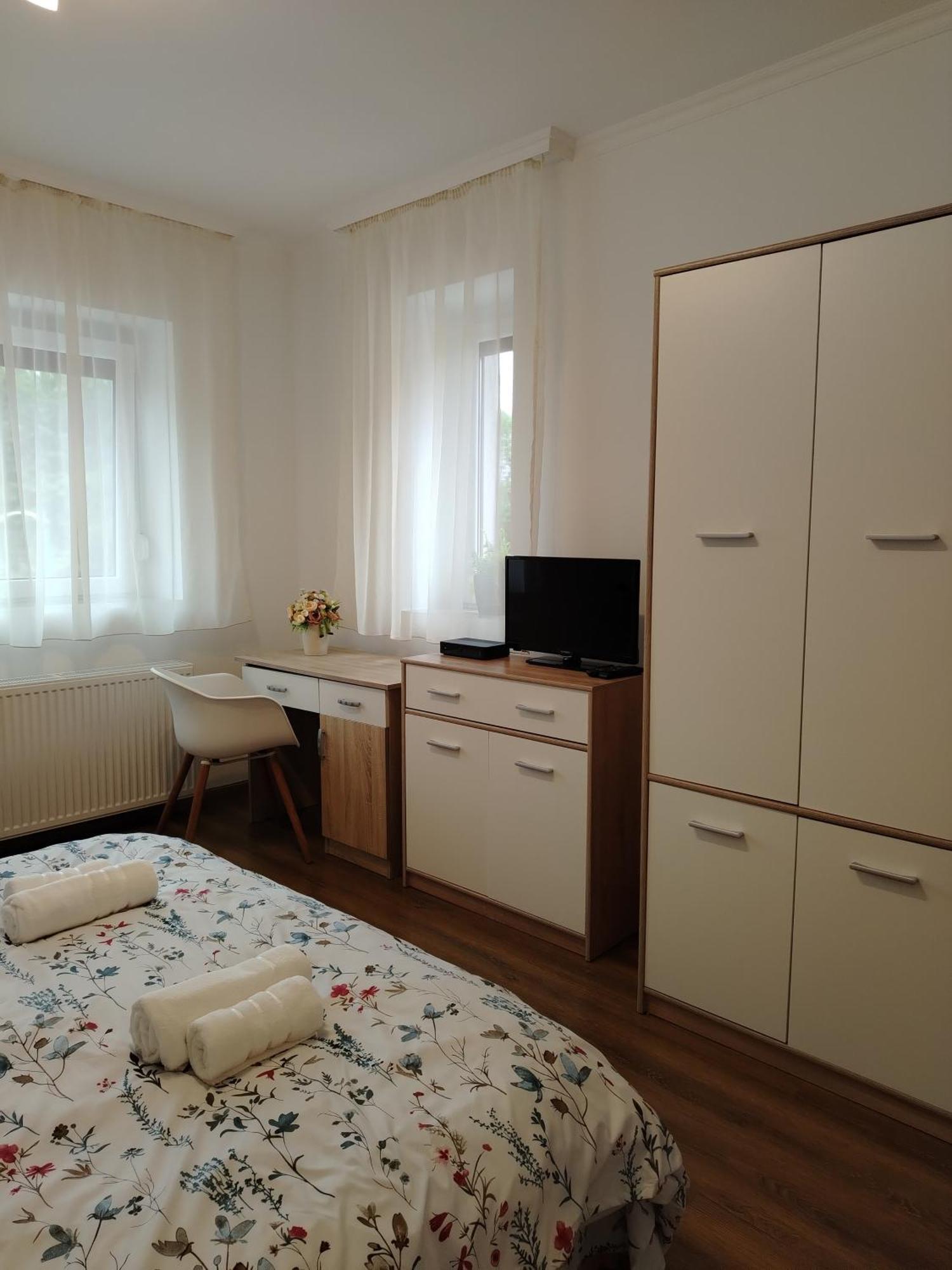Kaptarko Apartmanhaz Demjén Zewnętrze zdjęcie
